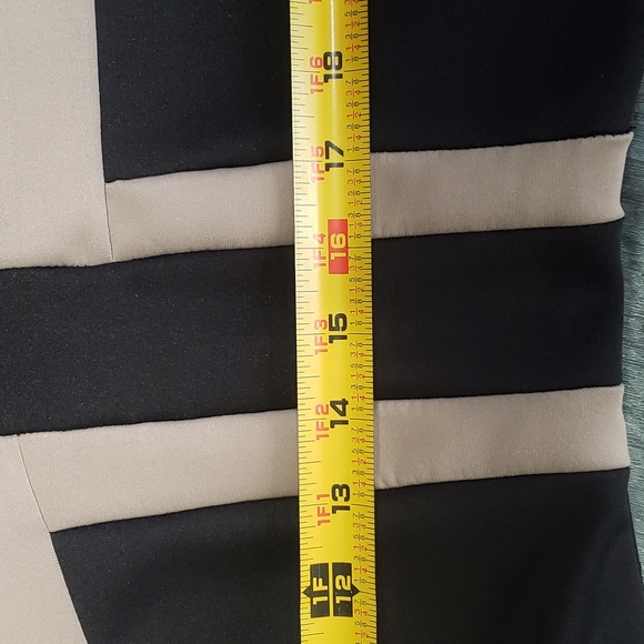 Auditions lady dress long sleeve ๐ 2xl black and tan. - Picture 12 of 15